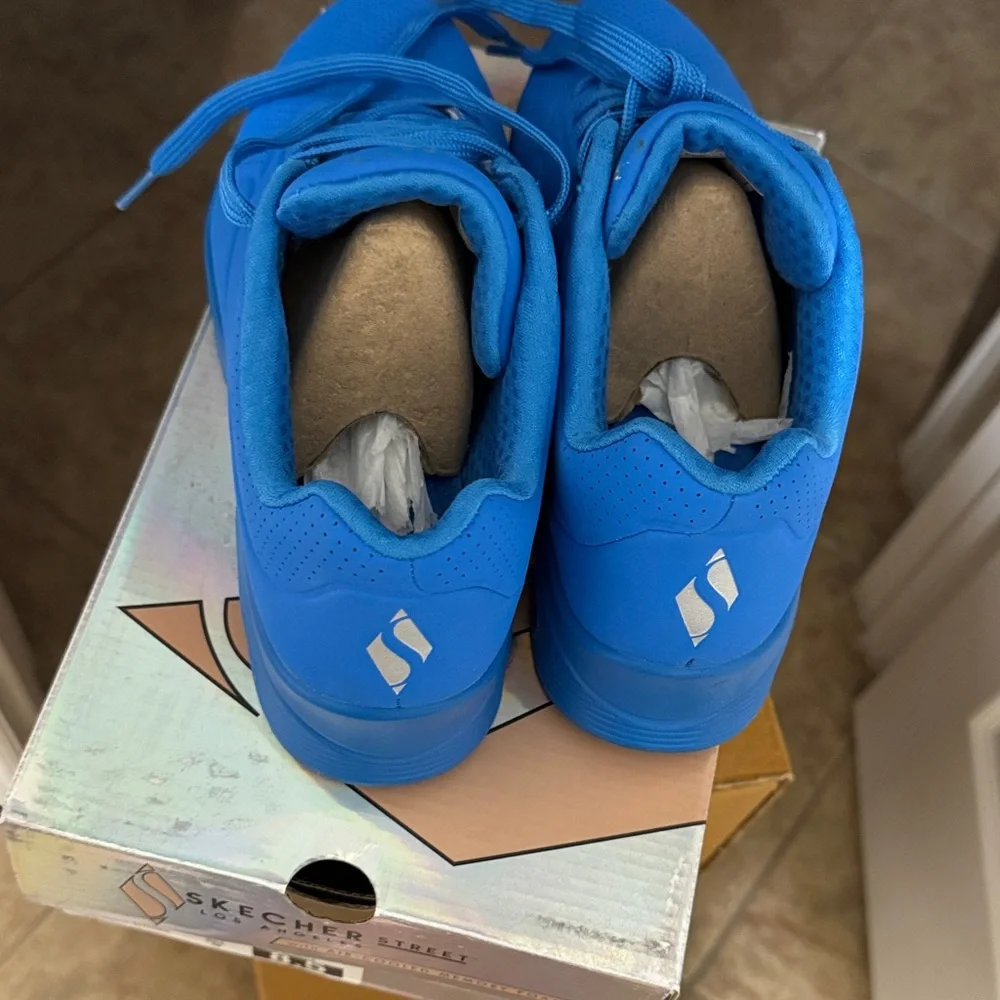 Skechers Electric Blue Sneakers - Picture 4 of 7